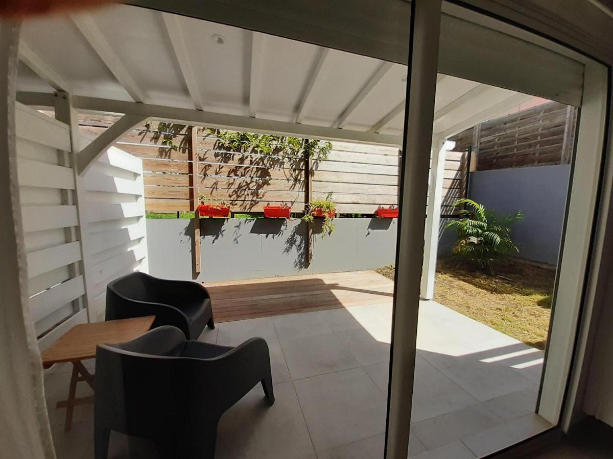 Appartement Neuf A 150 Metres De La Mer Wifi Le Diamant Exterior photo